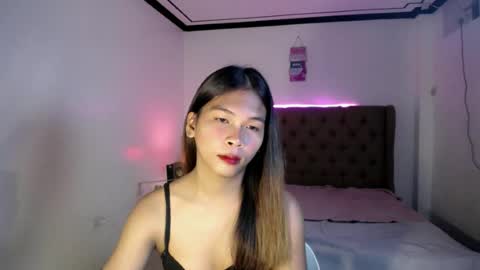 KATE online show from June 17, 5:36 pm