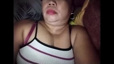 Snapshot of lovely_orchid chatting on December 1, 6:29 am lovely_orchid online show from December 1, 6:29 am