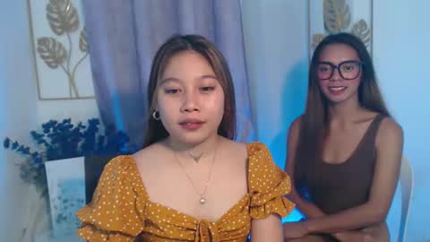 Snapshot of lovely_sandyy chatting on March 24, 11:59 am sandy online show from March 24, 11:59 am