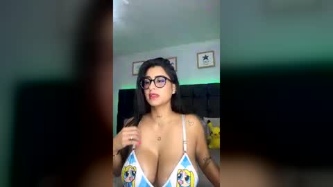 lovely violet13 online show from July 29, 6:28 pm