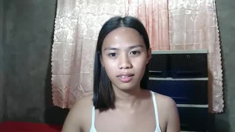 lovely_yvoneslutty online show from September 30, 9:47 am