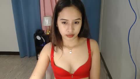 Zoey online show from March 25, 10:21 am