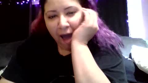 lovelybby2010 online show from February 10, 7:12 am