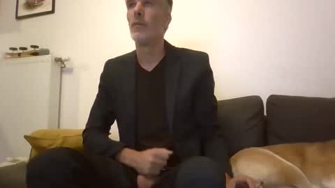 Max online show from September 9, 3:39 am