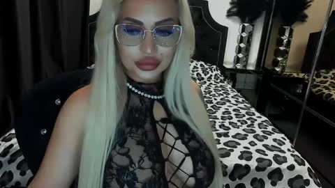 PrAllinXXXa online show from May 7, 10:48 pm