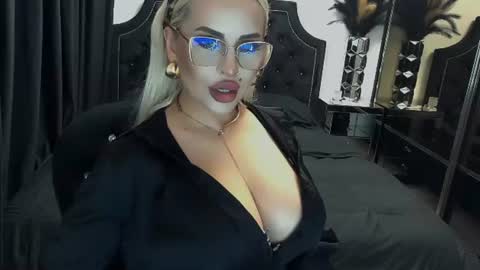 PrAllinXXXa online show from June 12, 10:19 pm