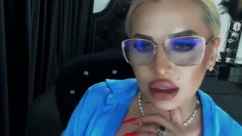 PrAllinXXXa online show from June 17, 11:38 pm