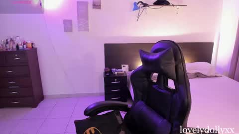 lovely   online show from May 11, 12:22 pm