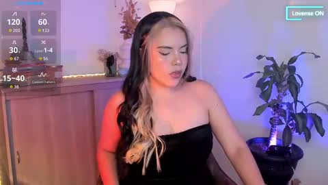 Valerie online show from June 10, 2:01 am