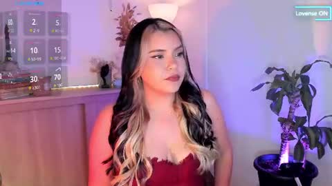 Valerie online show from July 4, 1:23 am