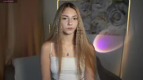 lovelygracee online show from July 22, 3:37 pm