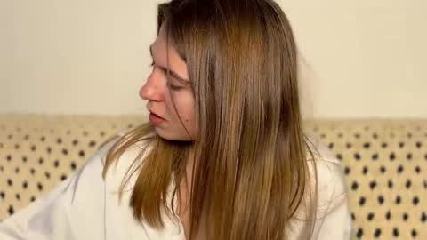 Kate only online show from May 1, 1:48 pm