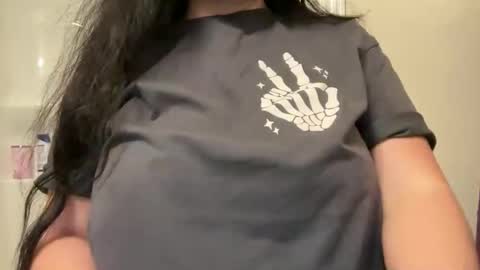 lovelykatiebabe online show from January 18, 2:59 am