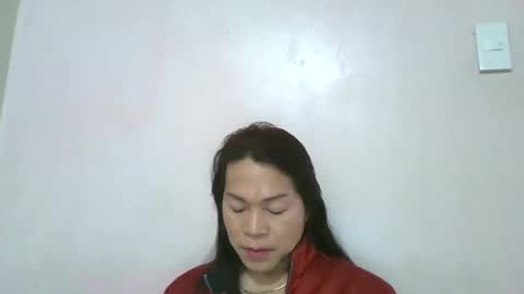 lovelykimts32 online show from February 6, 11:30 pm