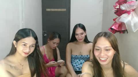 lovelykristelle online show from March 21, 4:32 pm