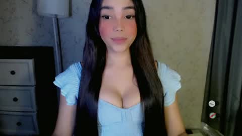 Snapshot of lovelylaiza chatting on June 23, 3:21 pm Cutie Laiza online show from June 23, 3:21 pm