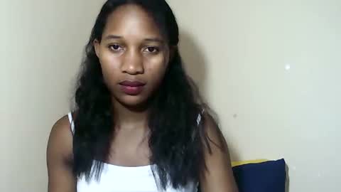 Snapshot of lovelylarra chatting on November 8, 7:23 pm lovelylarra online show from November 8, 7:23 pm