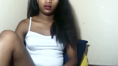 Snapshot of lovelylarra chatting on November 18, 7:51 pm lovelylarra online show from November 18, 7:51 pm