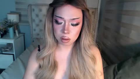 Rebeca online show from December 14, 5:51 pm