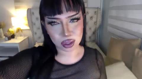 Rebeca online show from June 6, 5:50 pm