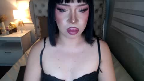 Rebeca online show from June 10, 5:45 pm