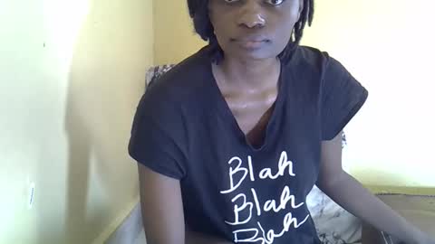 lovelymee2 online show from October 27, 8:18 am