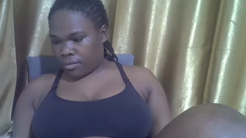 lovelymeli0 online show from July 1, 10:28 am