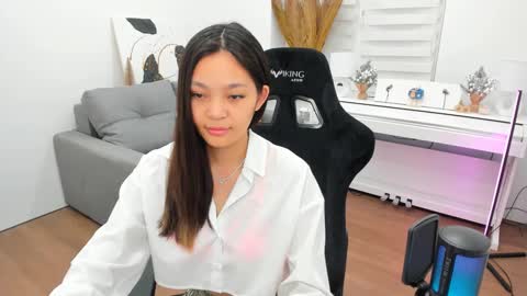 kim online show from December 18, 7:41 pm