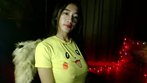 lovelypetite143 online show from February 23, 3:42 pm
