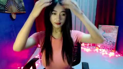 lovelypetite143 online show from July 8, 3:49 pm