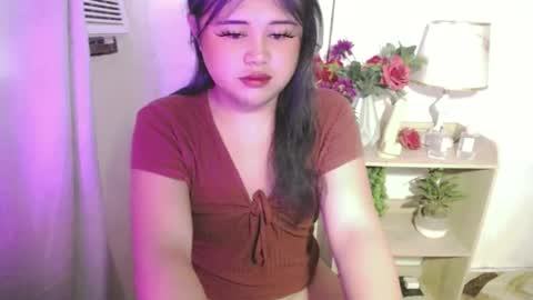 lovely online show from June 15, 7:54 am