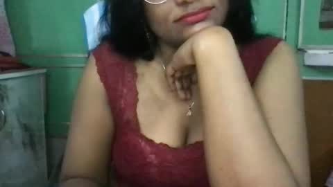 Snapshot of lovelyrose36 chatting on March 25, 6:25 pm lovelyrose36 online show from March 25, 6:25 pm