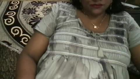 lovelyrose36 online show from June 29, 5:57 am