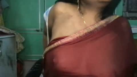 lovelyrose36 online show from July 8, 6:45 pm