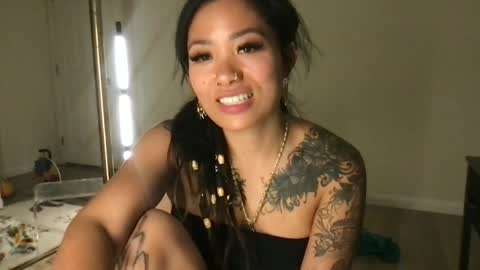 Snapshot of lovelyxmacii chatting on July 2, 4:18 am lovelyxmacii online show from July 2, 4:18 am