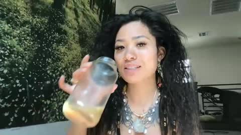 Snapshot of lovelyxmacii chatting on July 19, 10:02 pm lovelyxmacii online show from July 19, 10:02 pm
