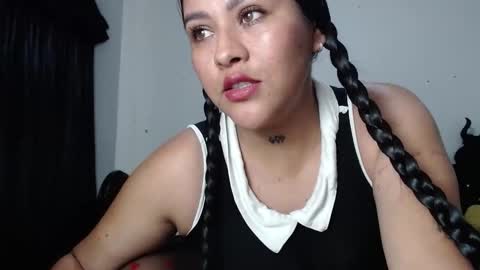 loveme_d online show from October 1, 2:45 pm