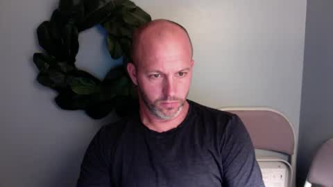 lovemefit88 online show from September 29, 11:53 pm