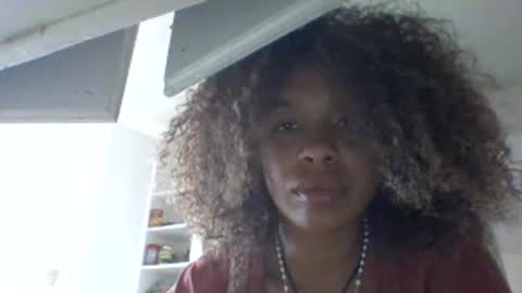 Snapshot of lovemefurever chatting on June 3, 1:08 am lovemefurever online show from June 3, 1:08 am