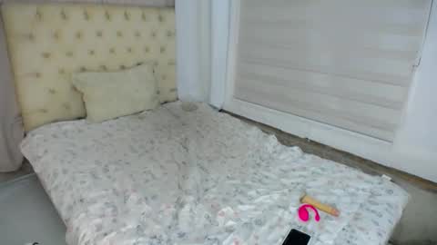 Snapshot of lovemylollipop chatting on March 9, 8:02 pm JIA online show from March 9, 8:02 pm