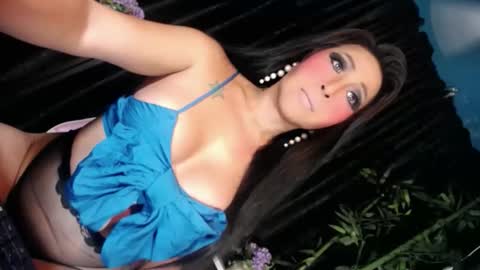 lovenlustxx online show from May 3, 8:26 pm