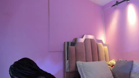 L O V E  online show from December 18, 11:49 am