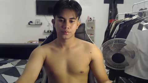 loverboyph04 online show from October 14, 5:41 am