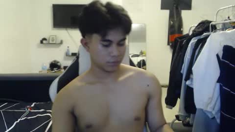 loverboyph04 online show from November 14, 5:50 am