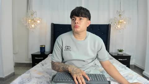 loverebels_ online show from February 6, 10:02 pm