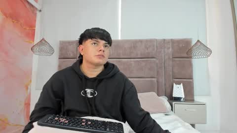 loverebels_ online show from February 9, 6:56 pm