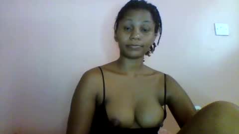 lovergal257 online show from May 6, 1:38 pm