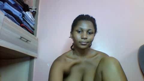 lovergal257 online show from May 11, 9:26 am