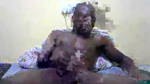 Snapshot of loverguyke chatting on February 22, 11:42 am loverguyke online show from February 22, 11:42 am