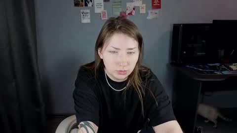 Snapshot of lovers613228 chatting on April 20, 9:16 pm lovers613228 online show from April 20, 9:16 pm
